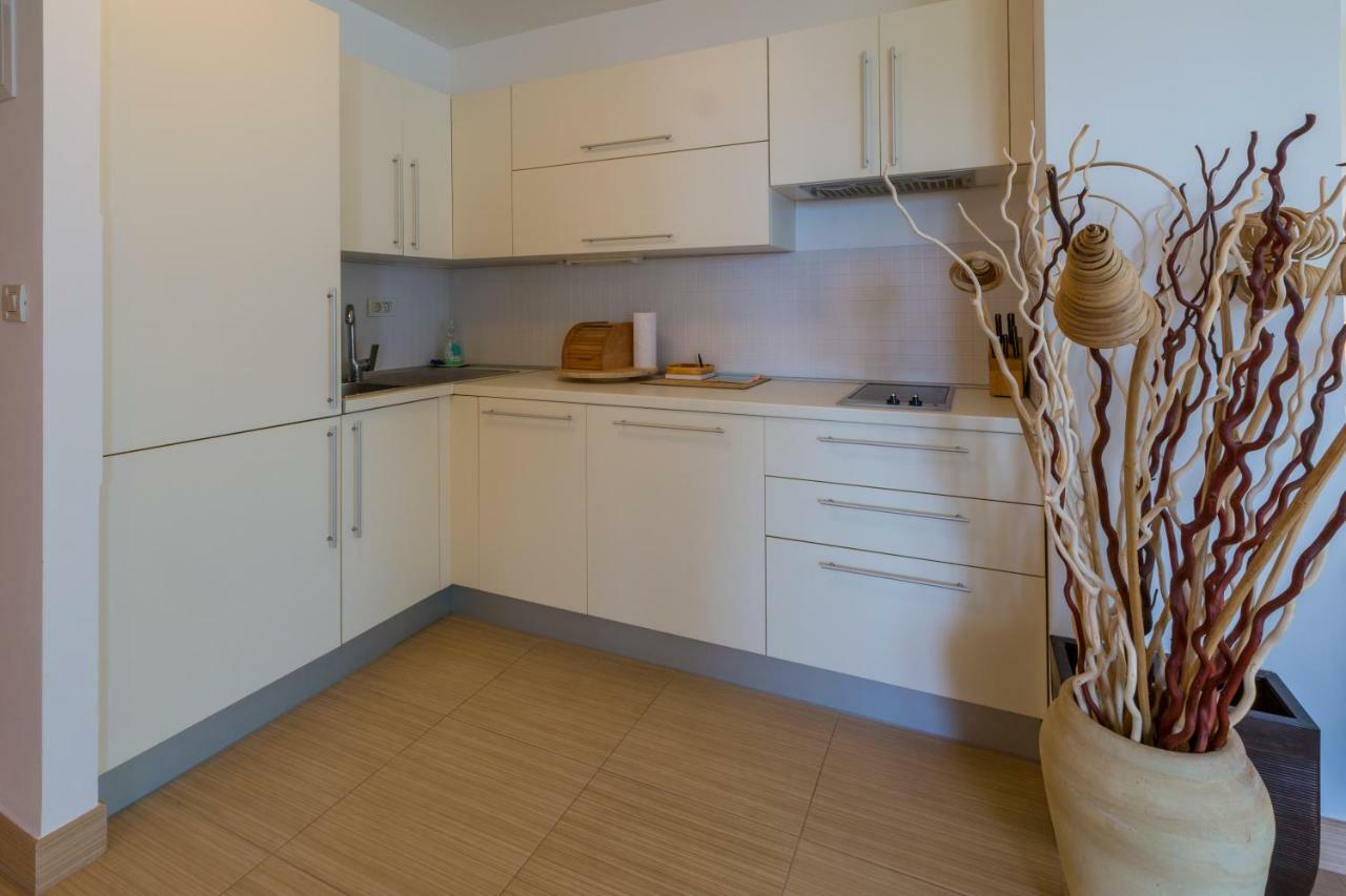 Apartment Golden View Dramalj Eksteriør billede